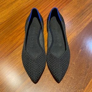 Rothy’s point flat in black honeycomb women’s size 7.5